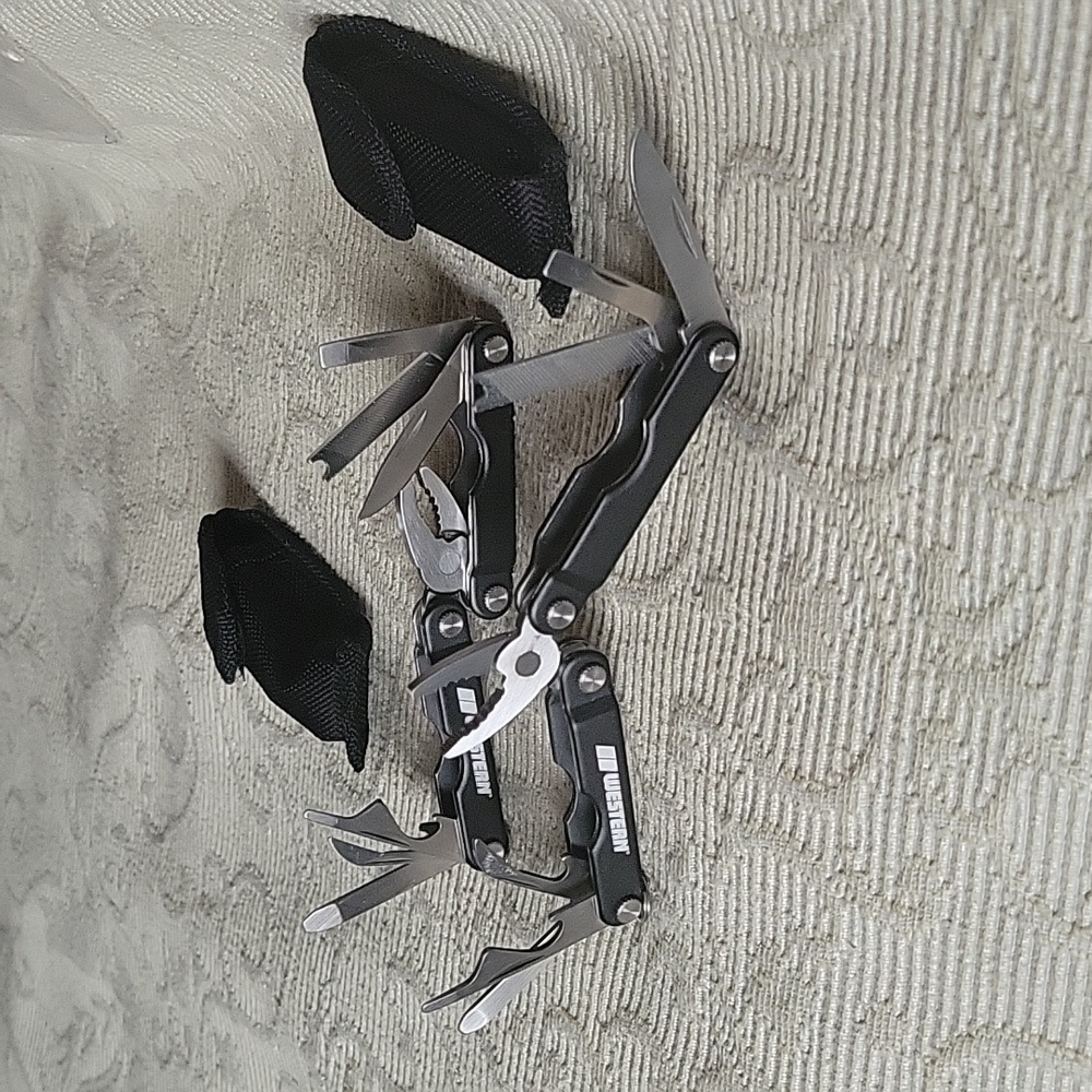 Two Multi-Tool Pockets Kit With Case - image 5